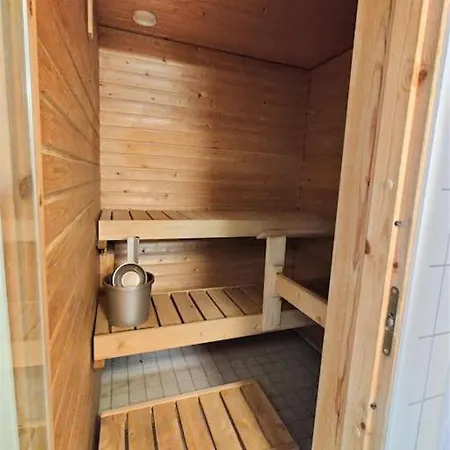 Kotimaailma Apartment, 2br With Sauna In דירה אספו